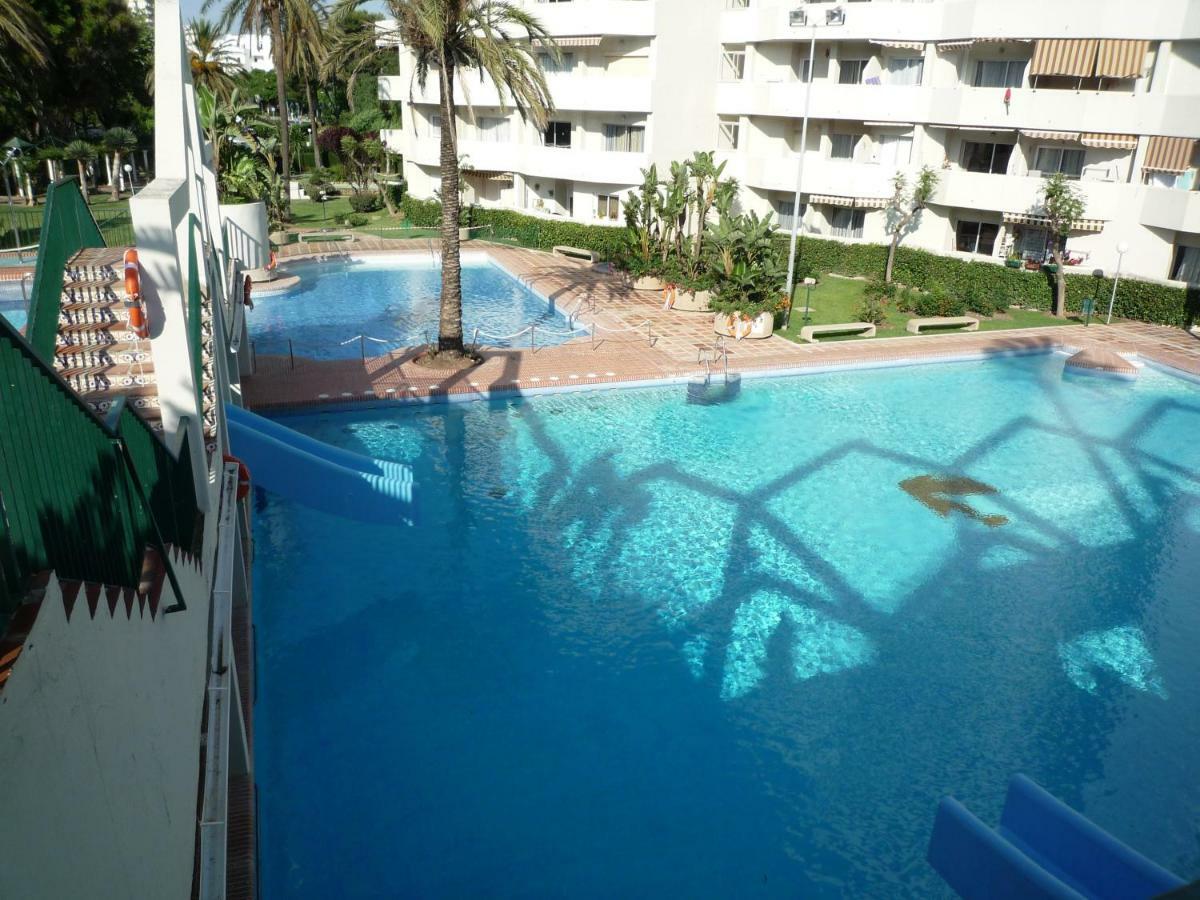 Mediterranean Ocean Front Apartment Benalmadena Exterior photo